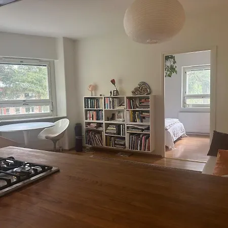 Peaceful Two-room In Roihuvuori *